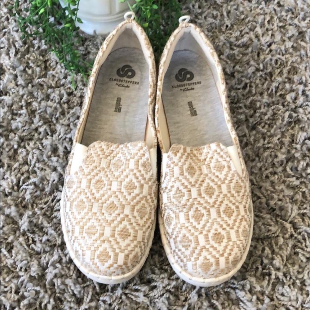Cloudsteppers by Clarks shoes